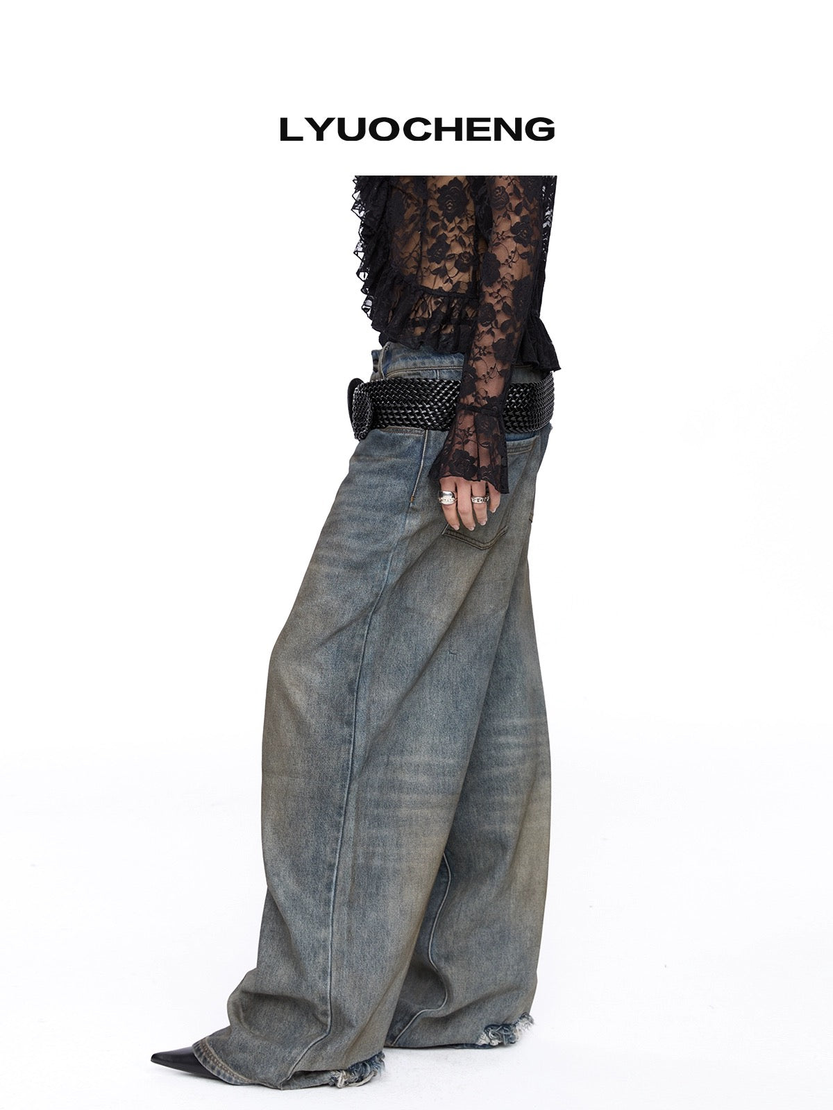 Distressed Jeans
